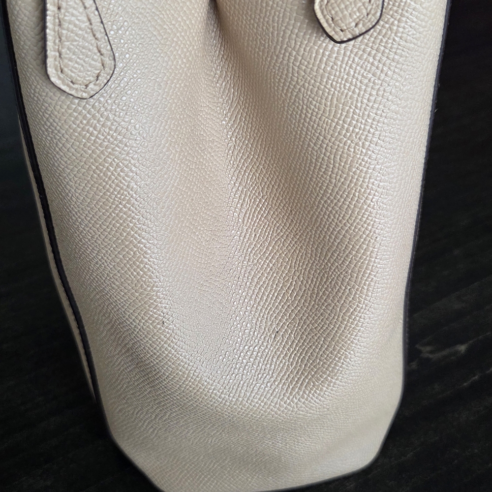 Coach Tan Savannah Carryall Bag - Picture 2 of 13